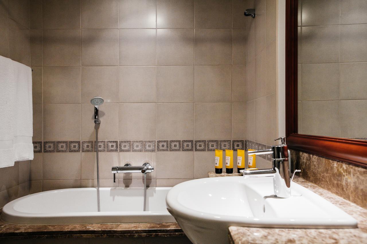 Fantastay - Palm Jumeirah Dubaj Kültér fotó